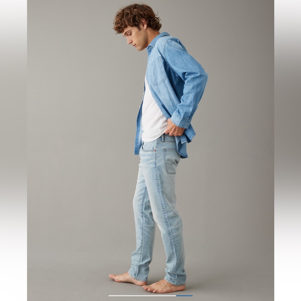 American Eagle 🦅 AirFlex + Ultra-soft Athletic Fit Jean - Picture 3 of 13